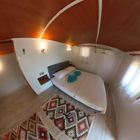 Azmakbasi Hotel Kultak