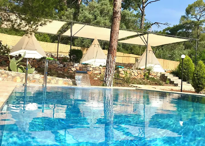 Azmakbasi Hotel Kultak